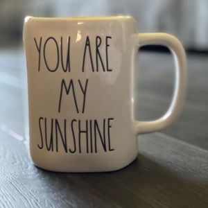 Rae Dunn YOU ARE MY SUNSHINE yellow inside mug